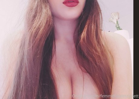 bellajuliafree star xxx pics