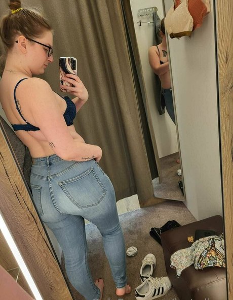 just diana free model pic