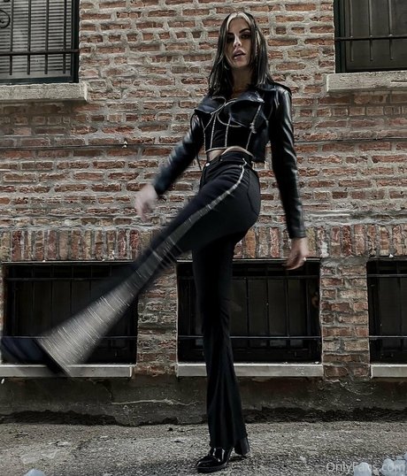 big tits milf onlyfans art nude img