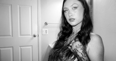 bbabyvalentine model sexy pics