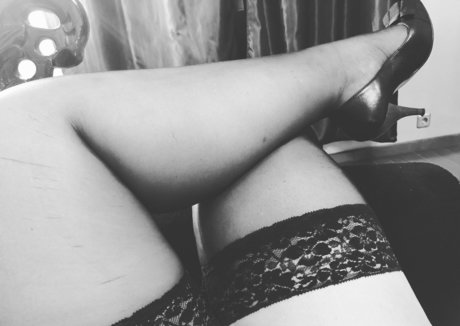 femdomyou xxx model pics