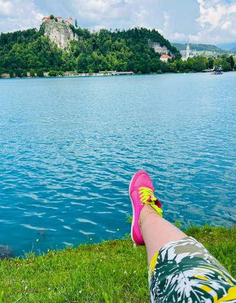 femdomyou model picture