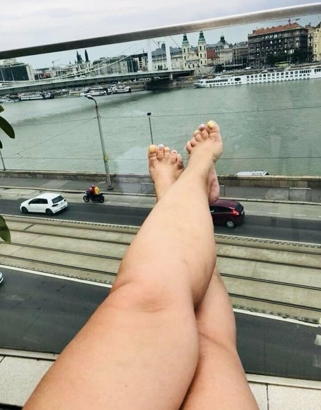 femdomyou model beautiful picture