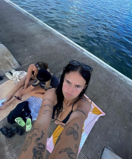 pruelearyy nudes star image