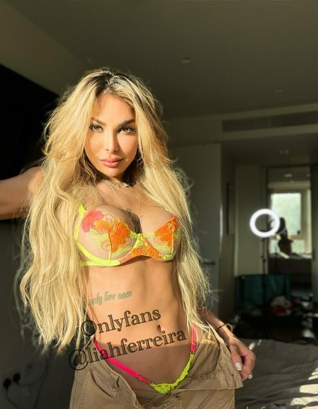 skinny shemale onlyfans exclusive pics