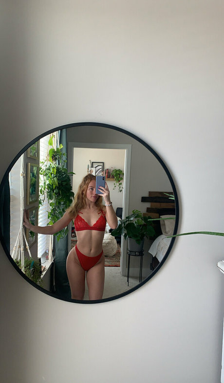 lila davis model beautiful pics