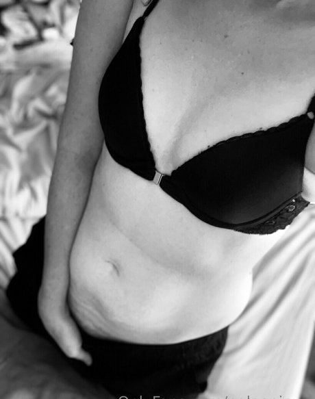 paleopinup xxx star pictures