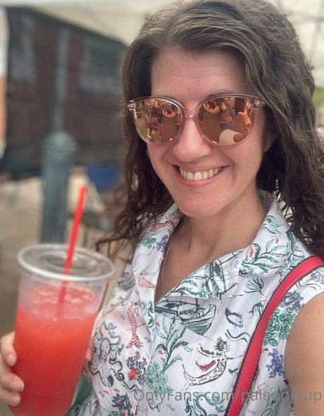 paleopinup model art image