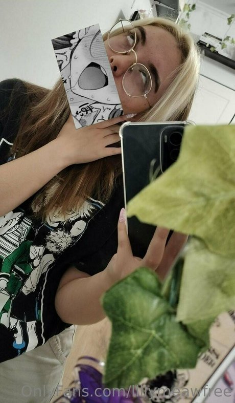 lillymeawfree free pornstar galleries