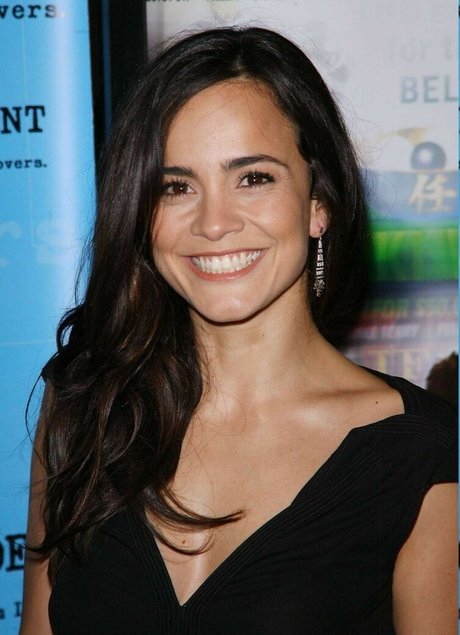 Alice Braga nice pornstar photo