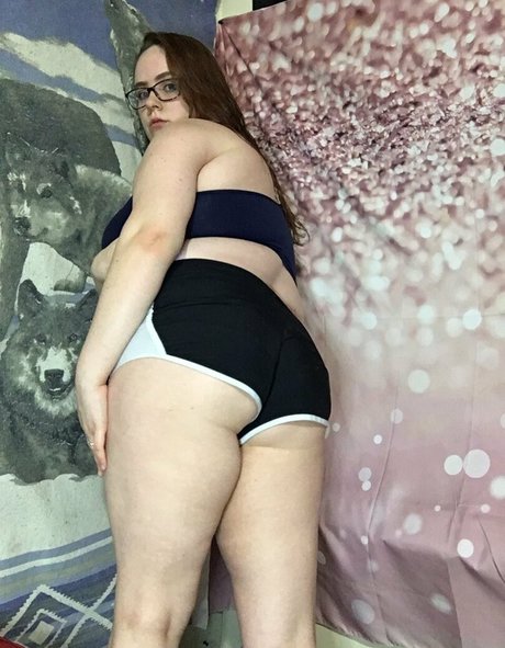 oliviabluntfree xxx model pics