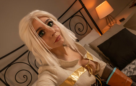 Hheadshhot high quality model photo