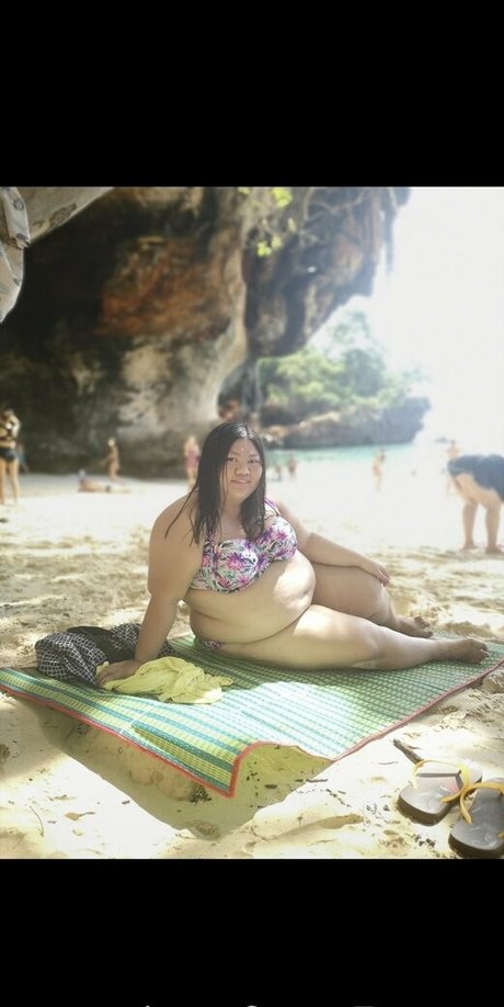 ameenachubbycutie xxx actress images