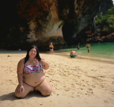 ameenachubbycutie naked pornstar galleries