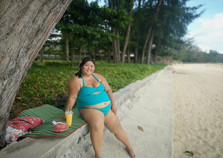 ameenachubbycutie Quick model image