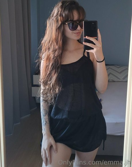 emma jh star art gallery