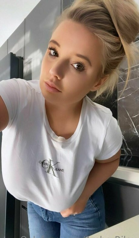 busty redhead onlyfans hot sexy photos