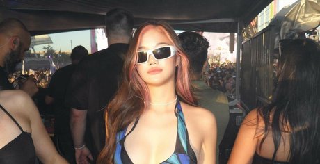 Annxhy erotic actress pictures