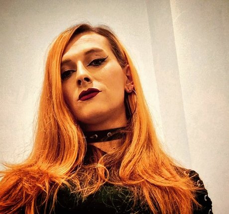 Dusk Rose model nudes images