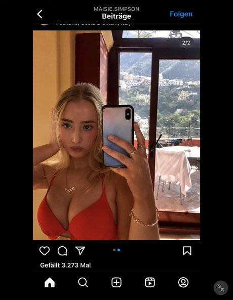 Maisie Simpson model beautiful archive