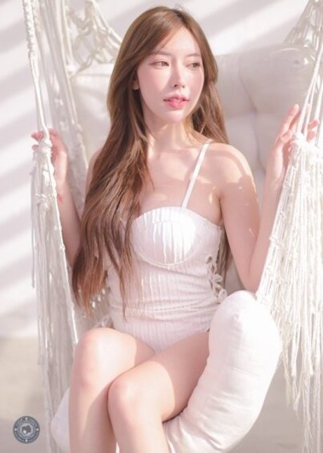 Champ Emmita beautiful pornstar archive