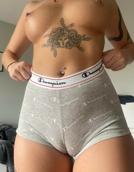 Abbygiirl star porn img