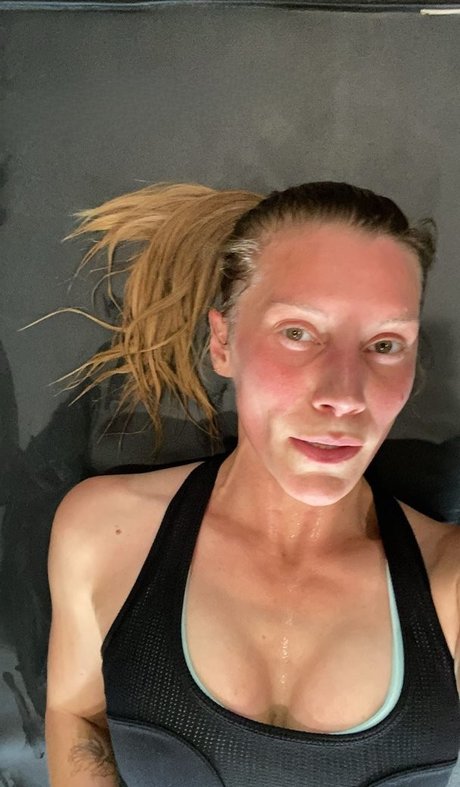 Katee Sackhoff top actress archive