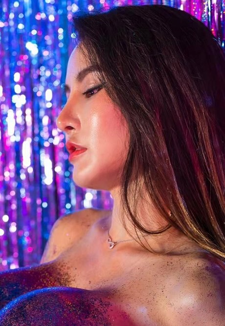 barbieddollfans nude star galleries