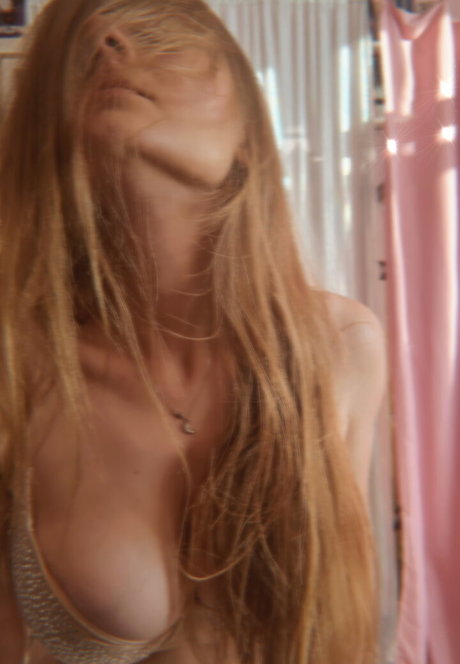 Lyllaangel hd pornstar images