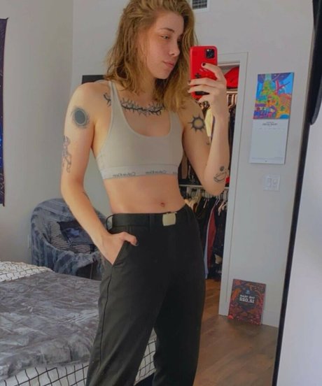 Onlyjayus pornstar nude pics