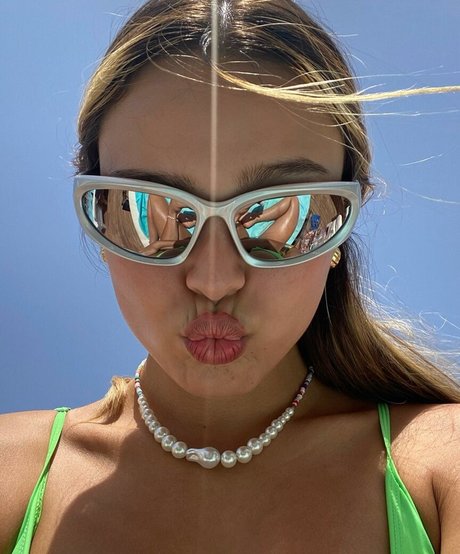 Kiana Stadler pornstar exclusive images