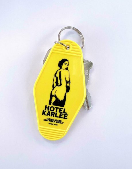 amateur swinger onlyfans pretty image