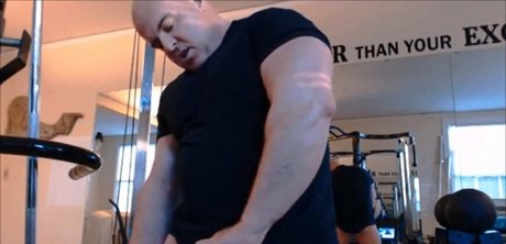 flexbigmuscle pretty actress galleries