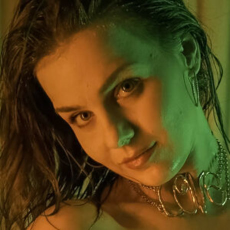 Excitease Chaturbate model top img