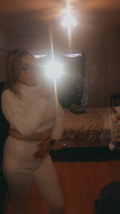 Charisma_ star exclusive images