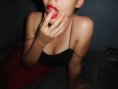 Milky_ pretty actress image