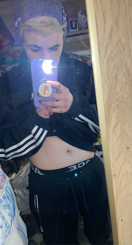 Charlie Xavier free star gallery