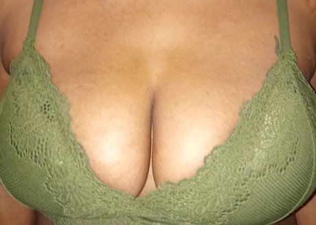 Noel Raine sexy star photos