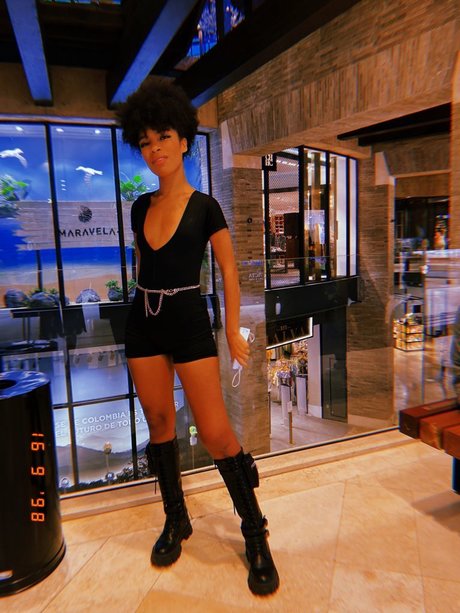 _Africa_ pornstar art img