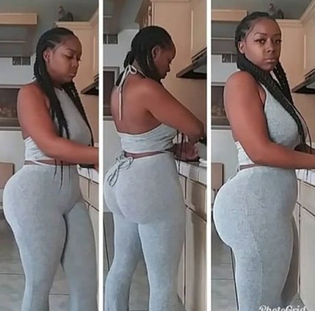 LAty model exclusive gallery