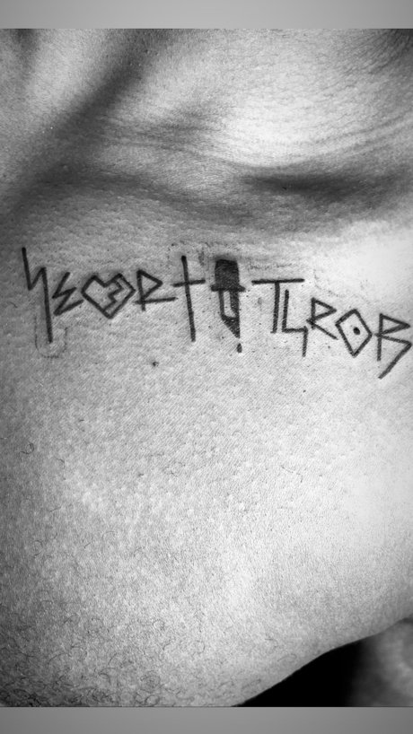 The Dark Heartthrob model exclusive galleries