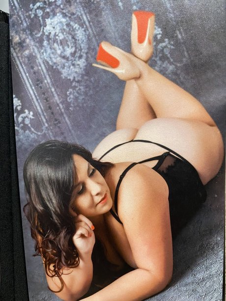 Nurse Jennifer nude actress image