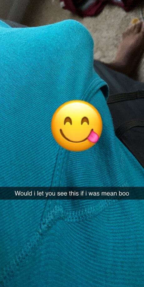 Nunu_ star sexy photo