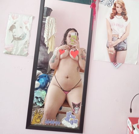 Alejandra Ximena hot model image