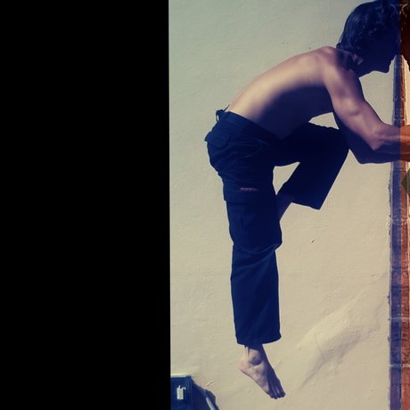 Alejandro Andr s Morici star sexy photo