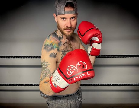 Aaron Hummer pretty pornstar images