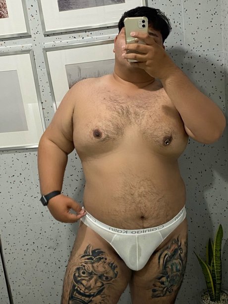 Ohm model xxx gallery