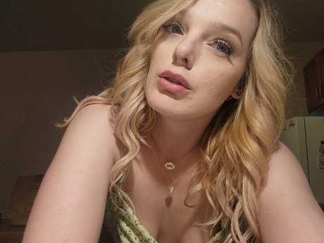 Britt Brat xx_ high quality actress img