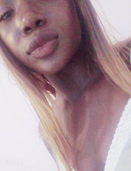 ALICE model porn gallery