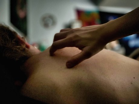 Adore and Explore high quality pornstar pictures